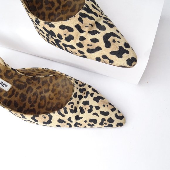 Manolo Blahnik Carolyne Slingback Pump Leopard 37 - Picture 3 of 10